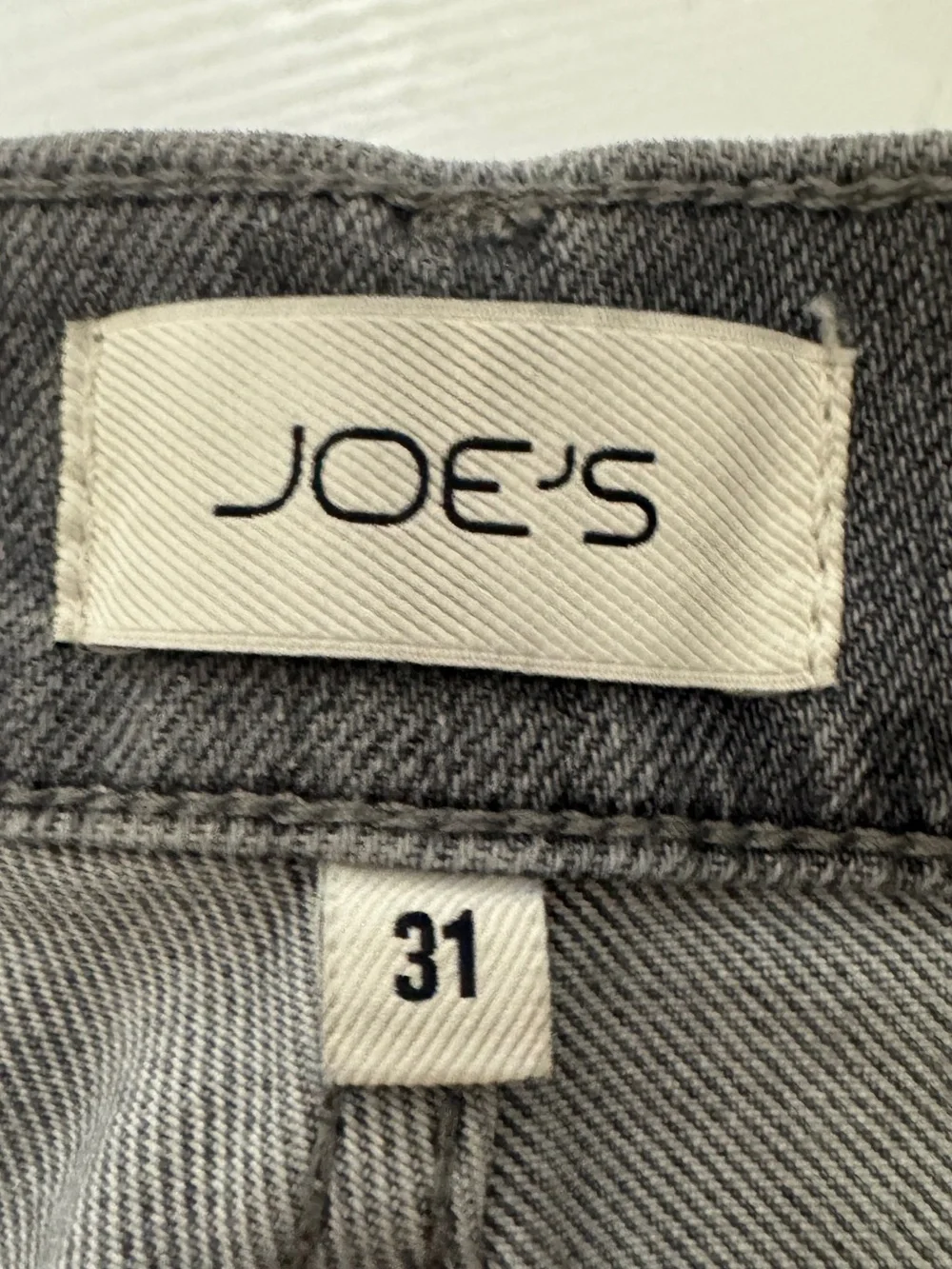 Joe’s The Asher. gray/blue slim stretch 5 pocket denim. Sz  31. A+ Condition!